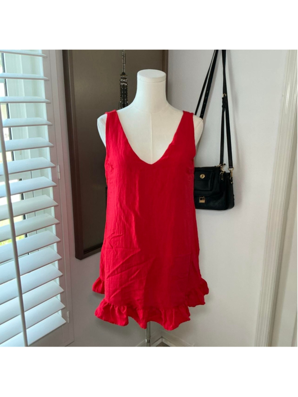 Lumiere Red Ruffle Hem Sleeveless Mini Shift Dress Small